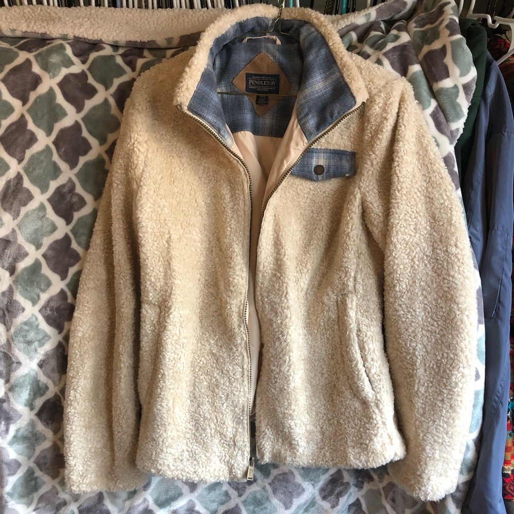 Pendleton Sherpa Jacket - image 1